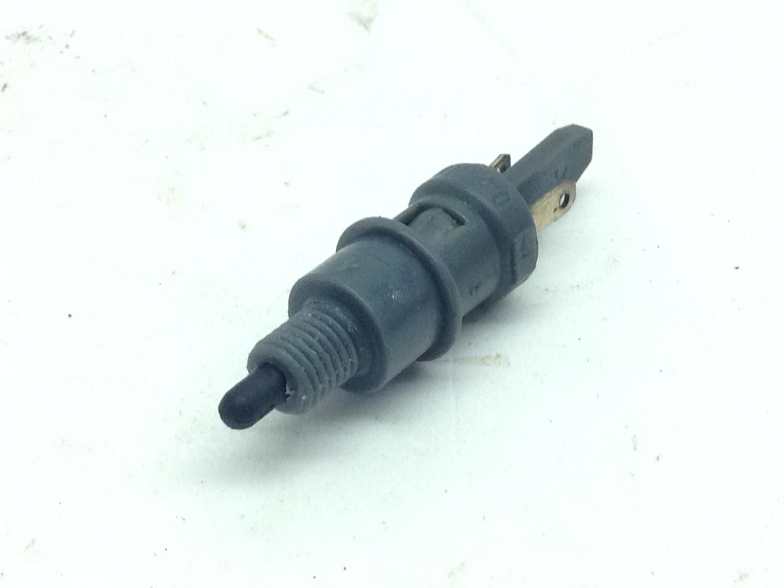 Peugeot speedfight 4 e5 km 0 50 sensore stop microstop freno posteriore sx 2021 2024 vgaf1adja