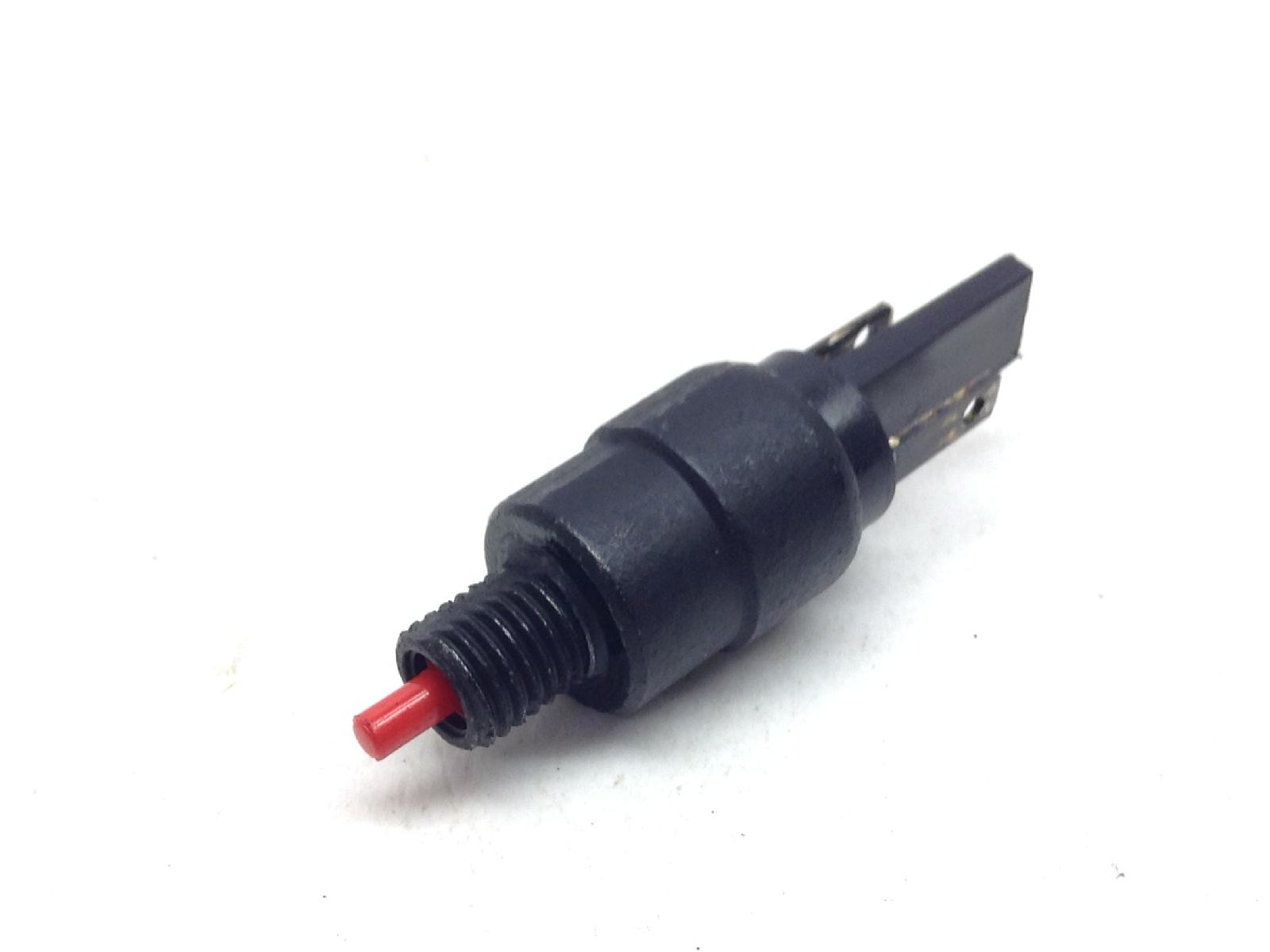 Piaggio vespa primavera e5 50 sensore stop microstop freno 2020 2023 cd0100