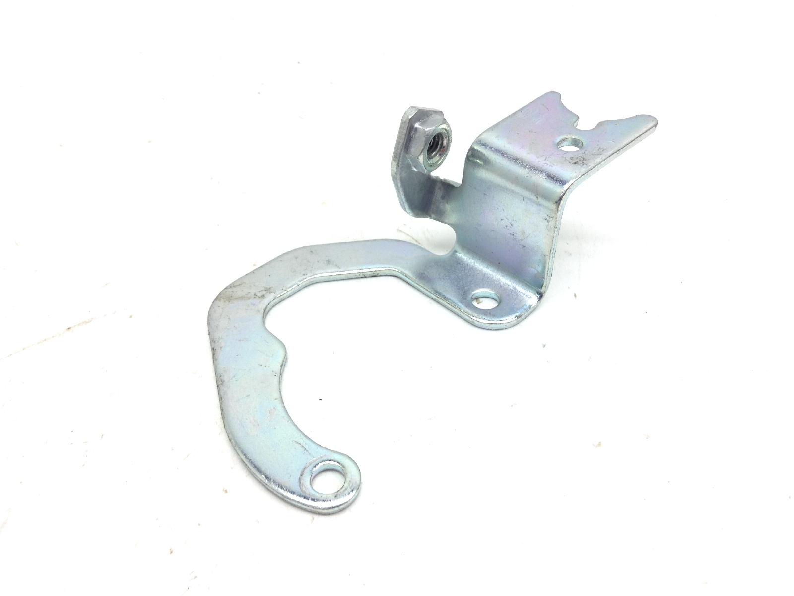 Piaggio vespa primavera e5 50 staffa supporto bobina accensione 2020 2023 cd0100