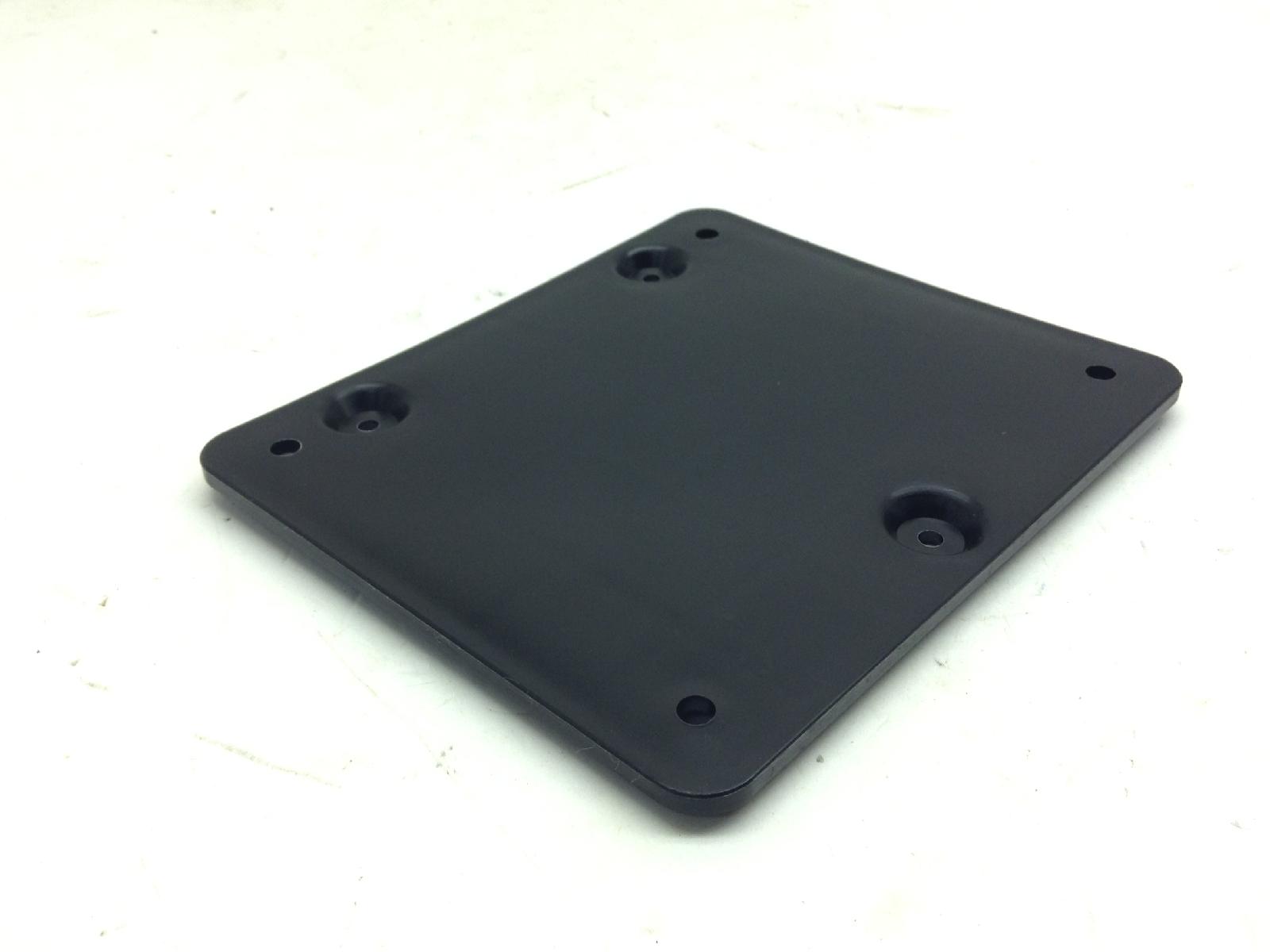 Piaggio vespa primavera e5 50 piastra portatarga 121 x 141 mm 2020 2023 cd0100