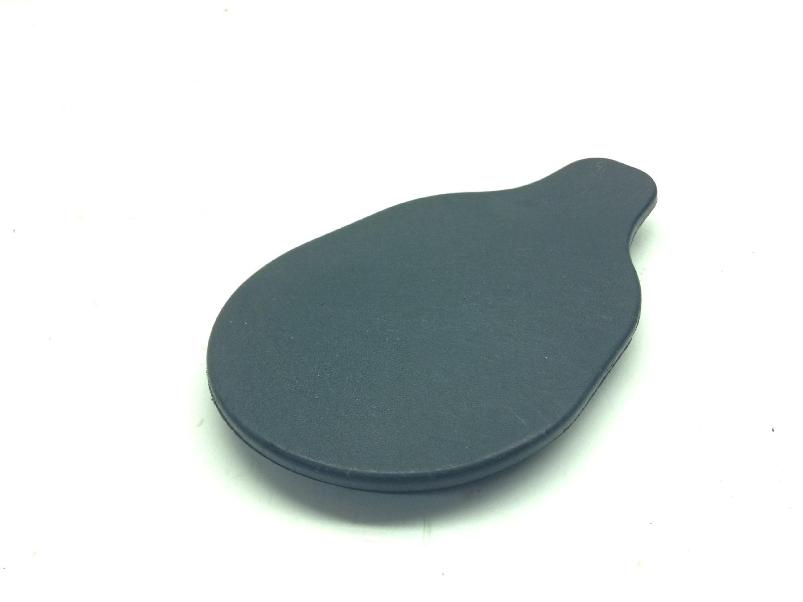 Piaggio vespa sprint 25km-h 50 tappo in gomma carena controscudo 2020 2020 cd0201