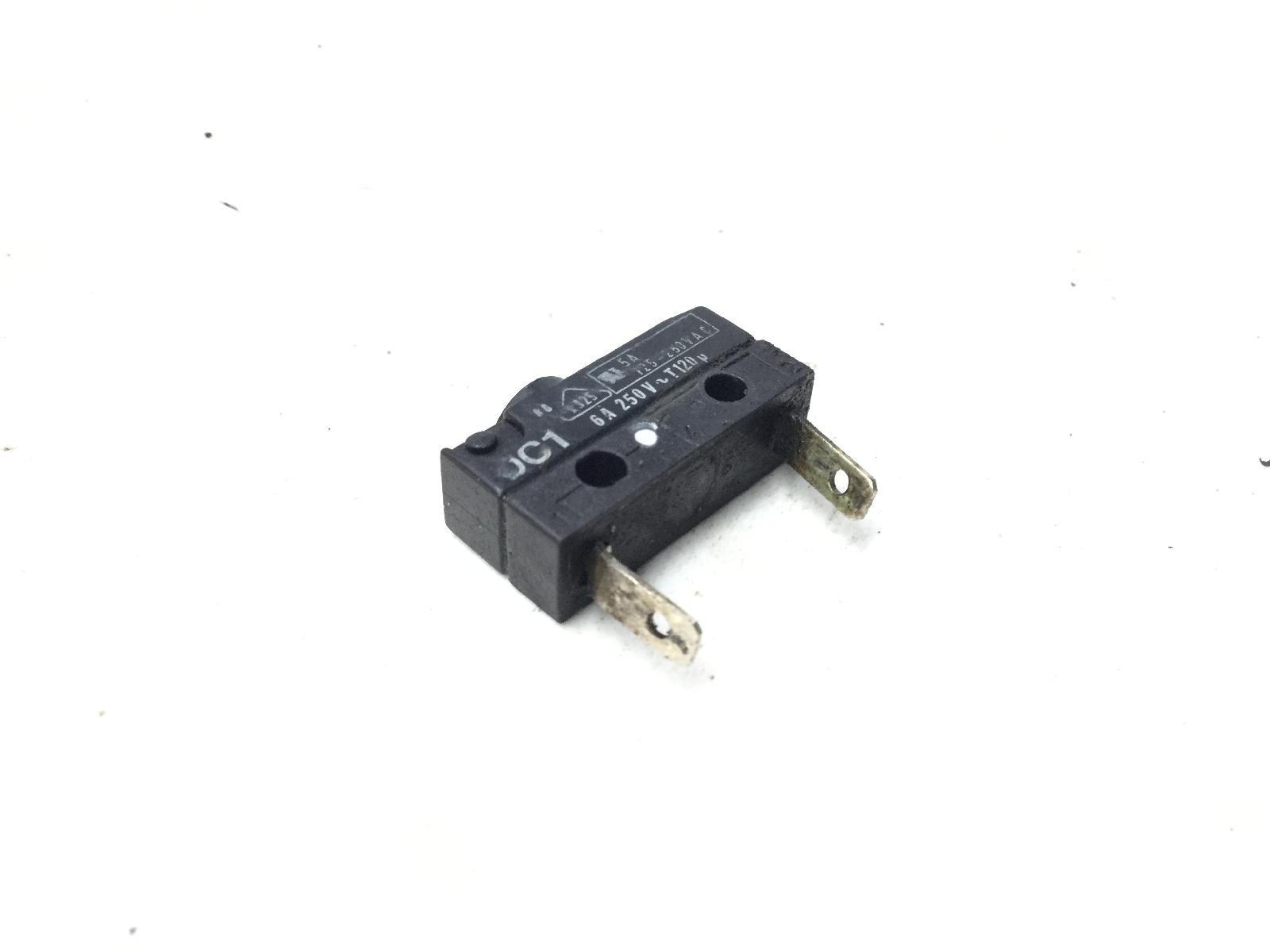 Moto guzzi nevada 350 sensore stop microstop freno anteriore destro 1993 1997 lg