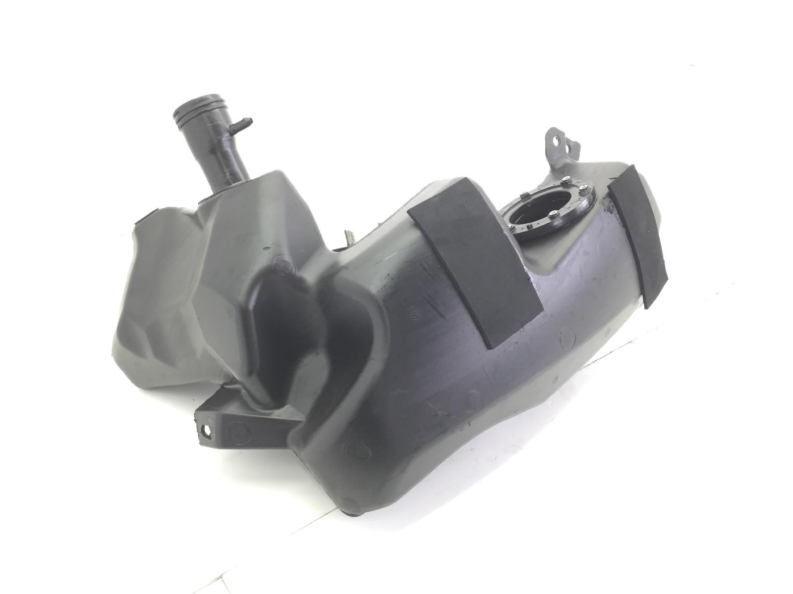 Piaggio vespa primavera e5 75° anniversario 50 serbatoio benzina carburante 2020 2023 cd0100