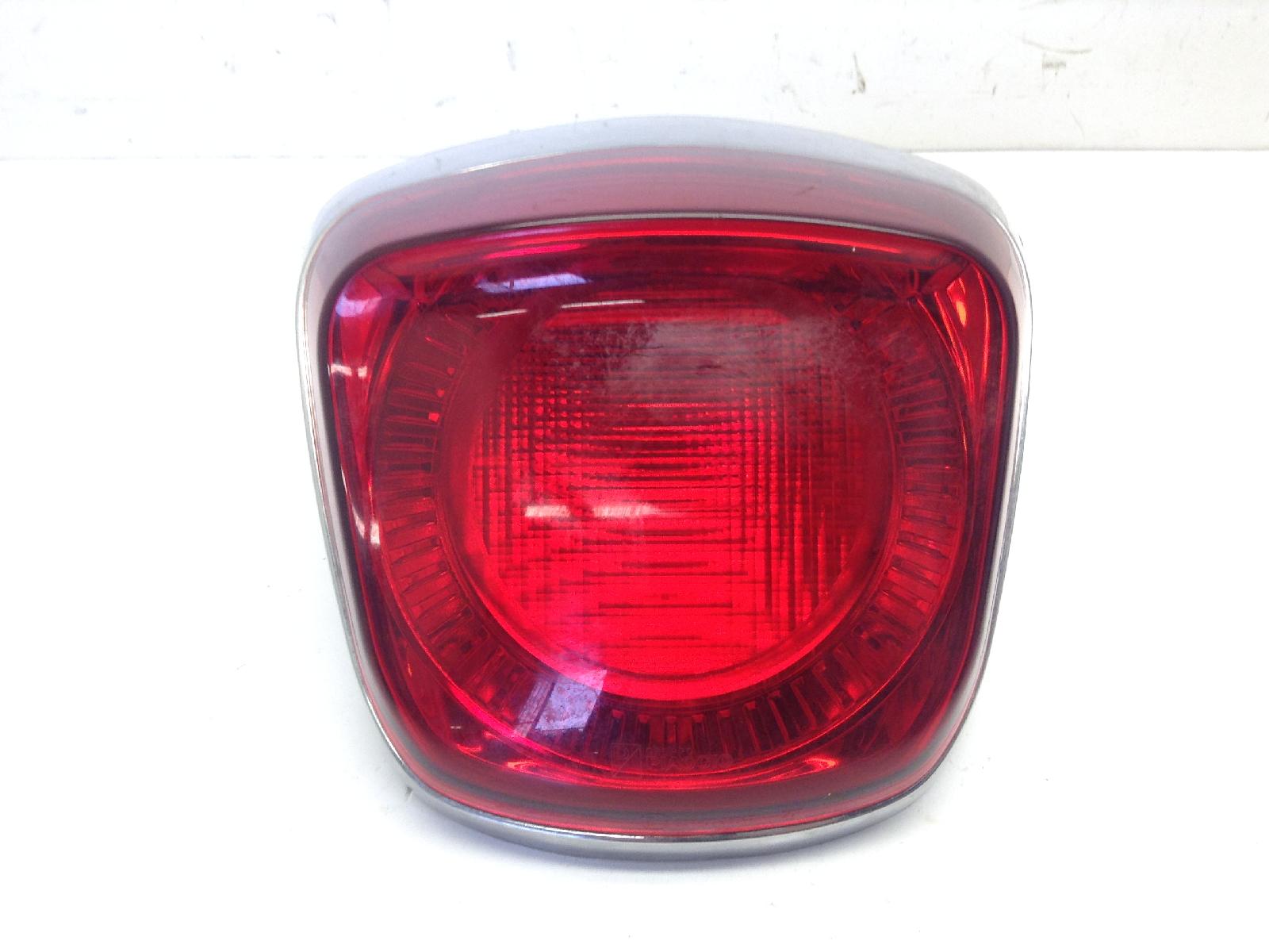 Piaggio vespa primavera e5 75° anniversario 50 faro fanale stop posteriore 2020 2023 cd0100