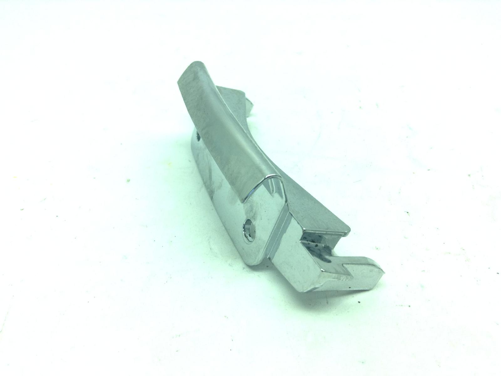 Piaggio vespa primavera e5 75° anniversario 50 bordo scudo anteriore 2020 2023 cd0100