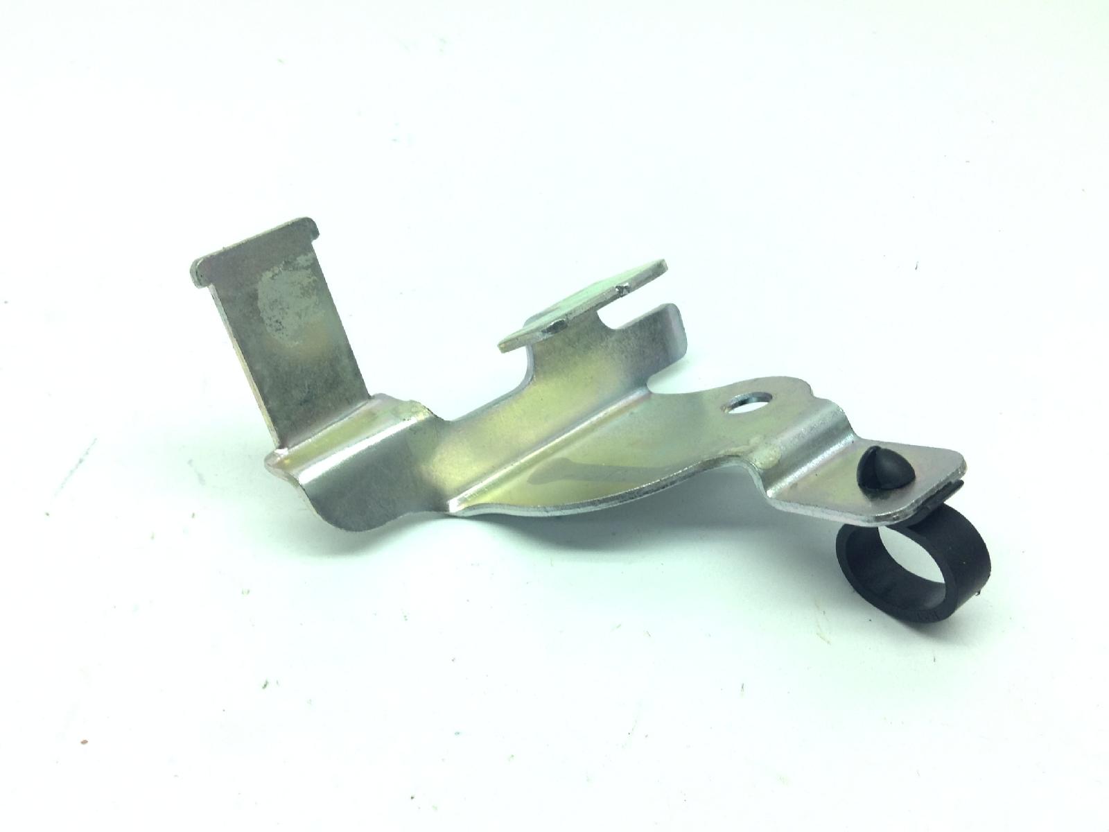 Piaggio vespa primavera e5 75° anniversario 50 staffa supporto canister 2020 2023 cd0100