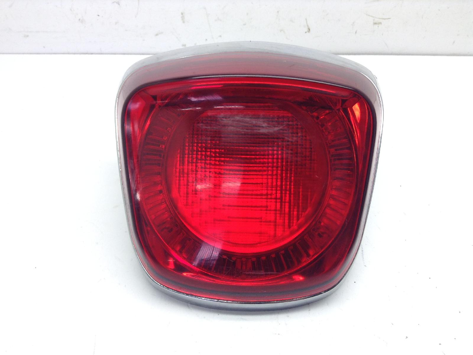 Piaggio vespa primavera e5 75° anniversario 50 faro fanale stop posteriore 2020 2023 cd0100