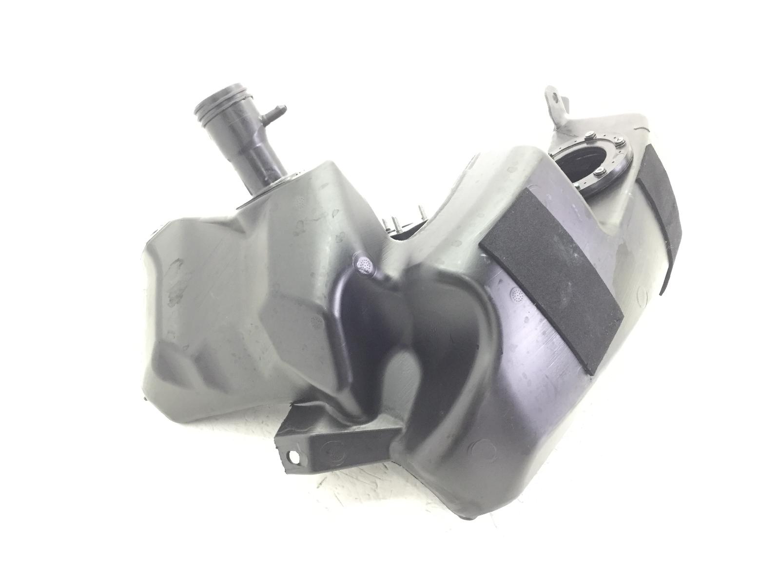 Piaggio vespa primavera 25 km/h 50 serbatoio benzina carburante 2020 2021 cd020