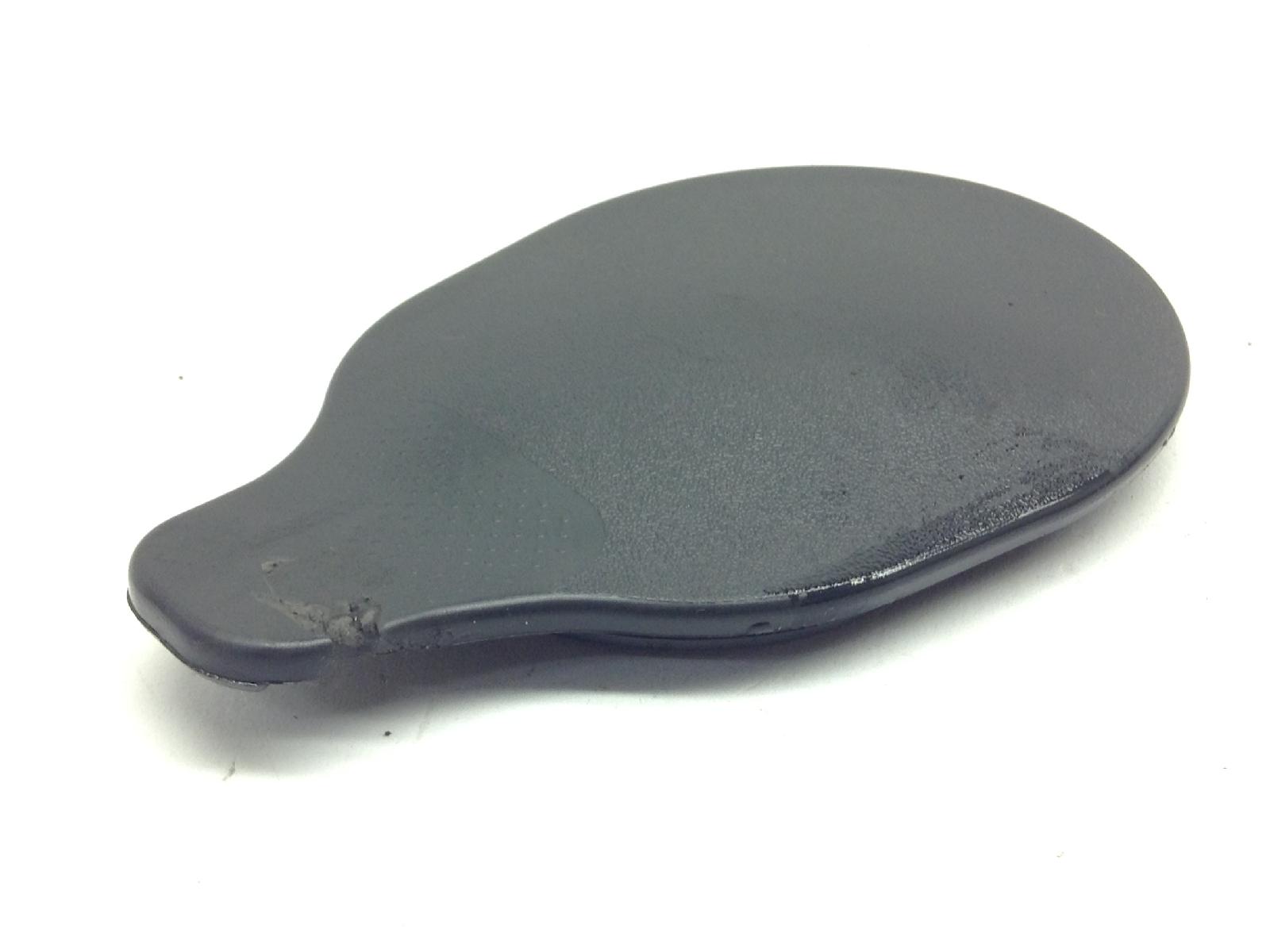 Piaggio vespa primavera red 3v 50 tappo in gomma carena controscudo 2023 2023 cd0100