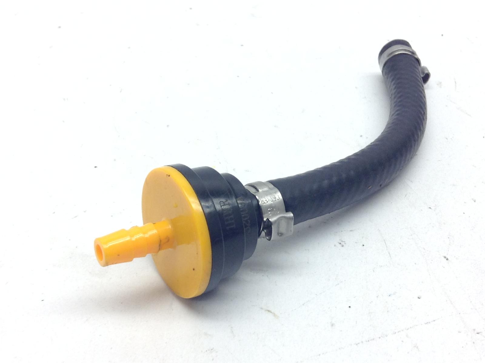 Piaggio vespa primavera red 3v 50 filtro benzina sfiato 2023 2023 cd0100