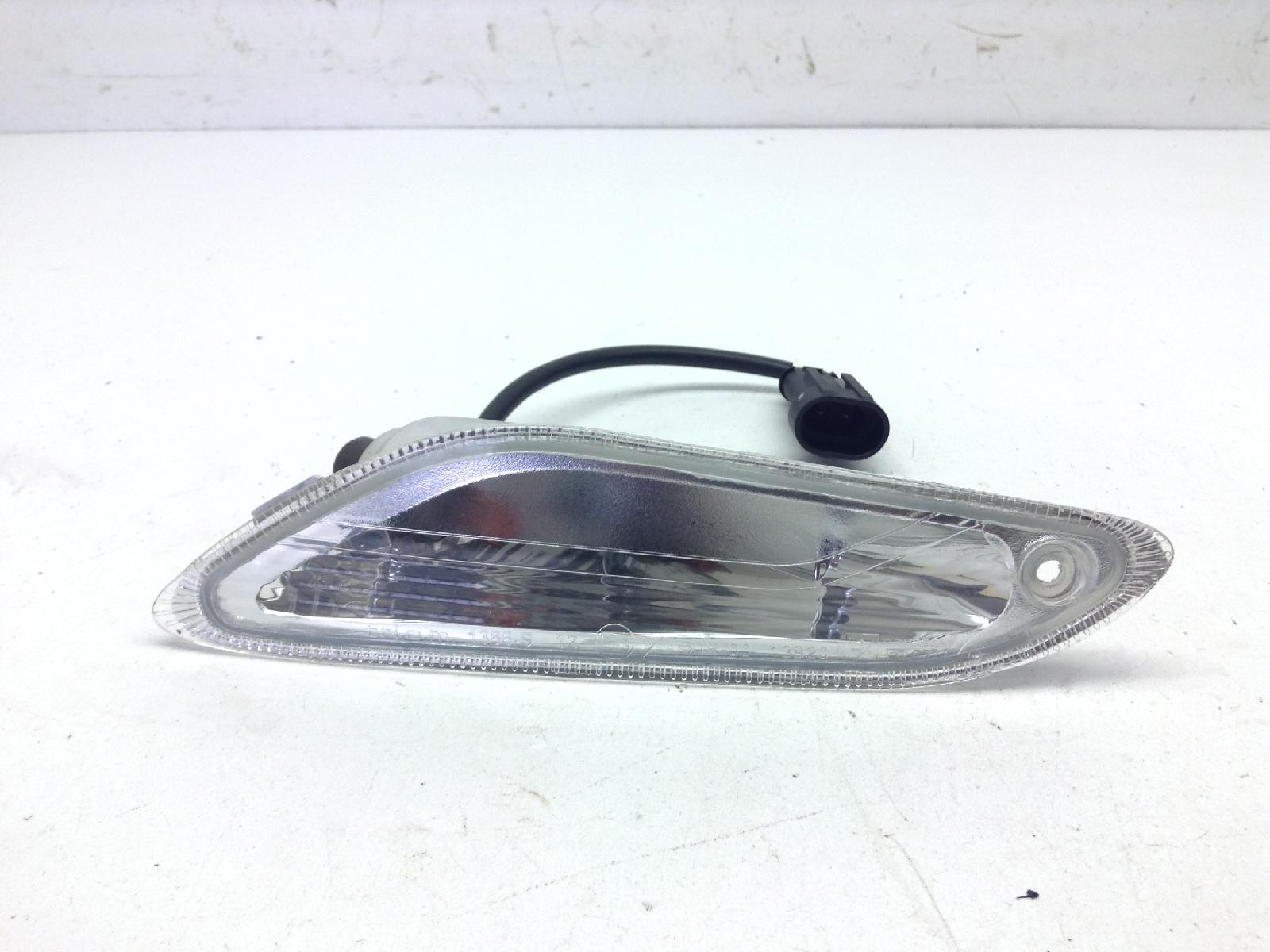 Piaggio vespa primavera red 3v 50 freccia posteriore sinistra 2023 2023 cd0100