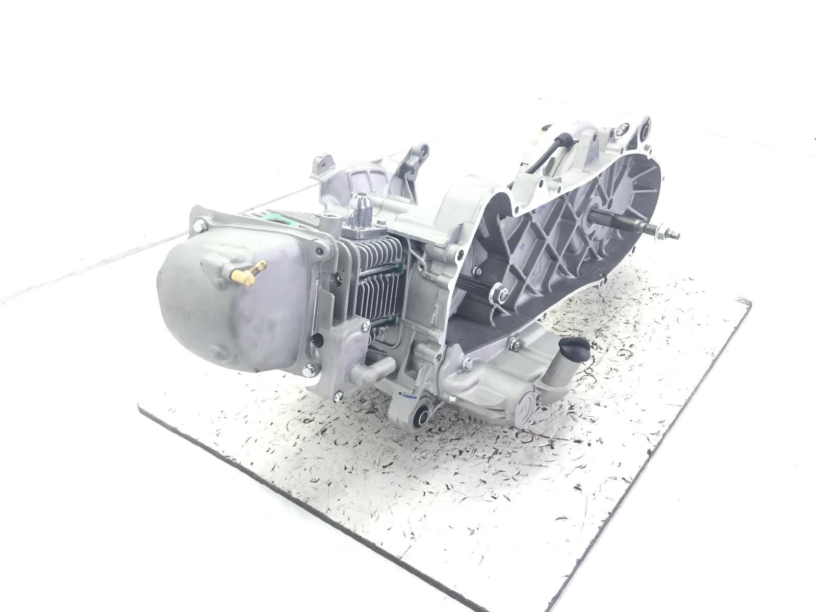 Piaggio vespa primavera e5 50 blocco motore mod. cdo1m 2020 2023 cd0100