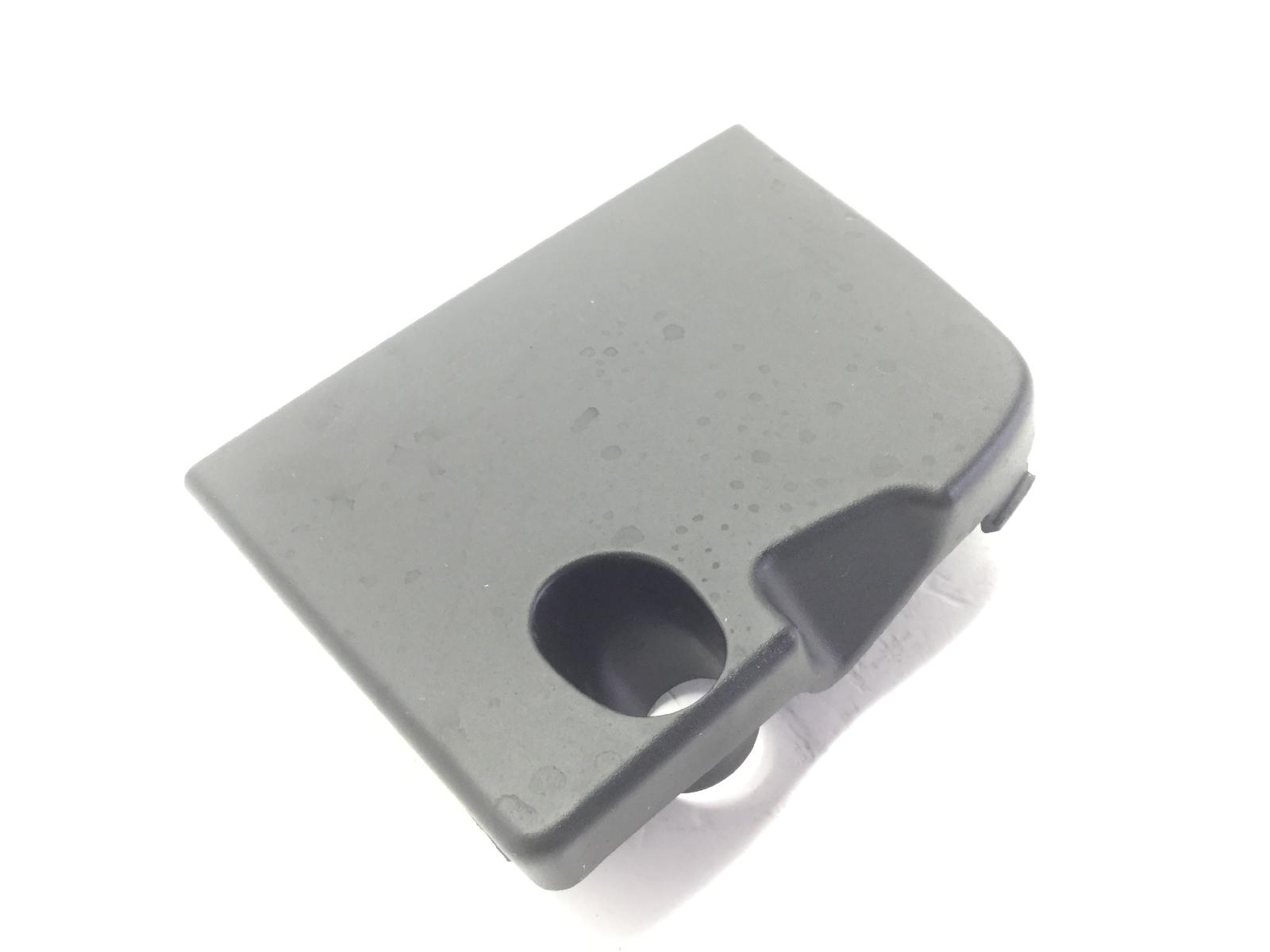 Piaggio vespa primavera e5 50 coperchio interno destro carena controscudo 2020 2023 cd0100