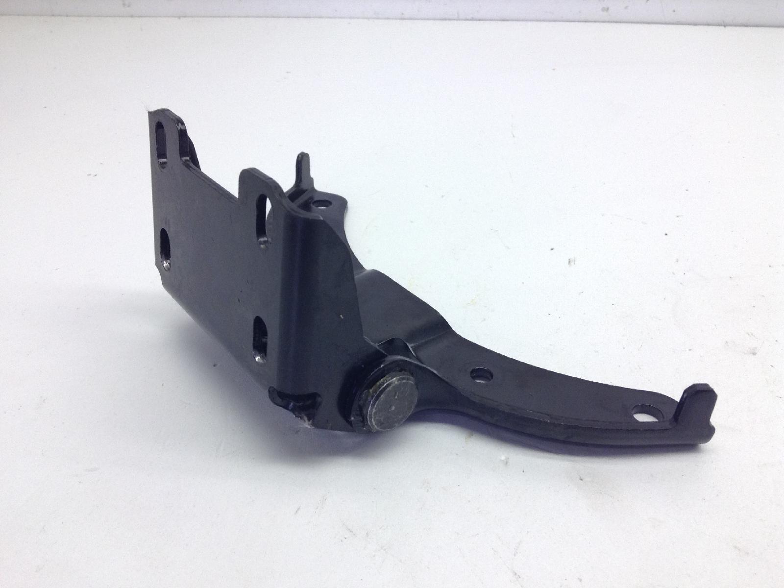 Piaggio vespa primavera e5 50 cerniera supporto sella saddle 2020 2023 cd0100