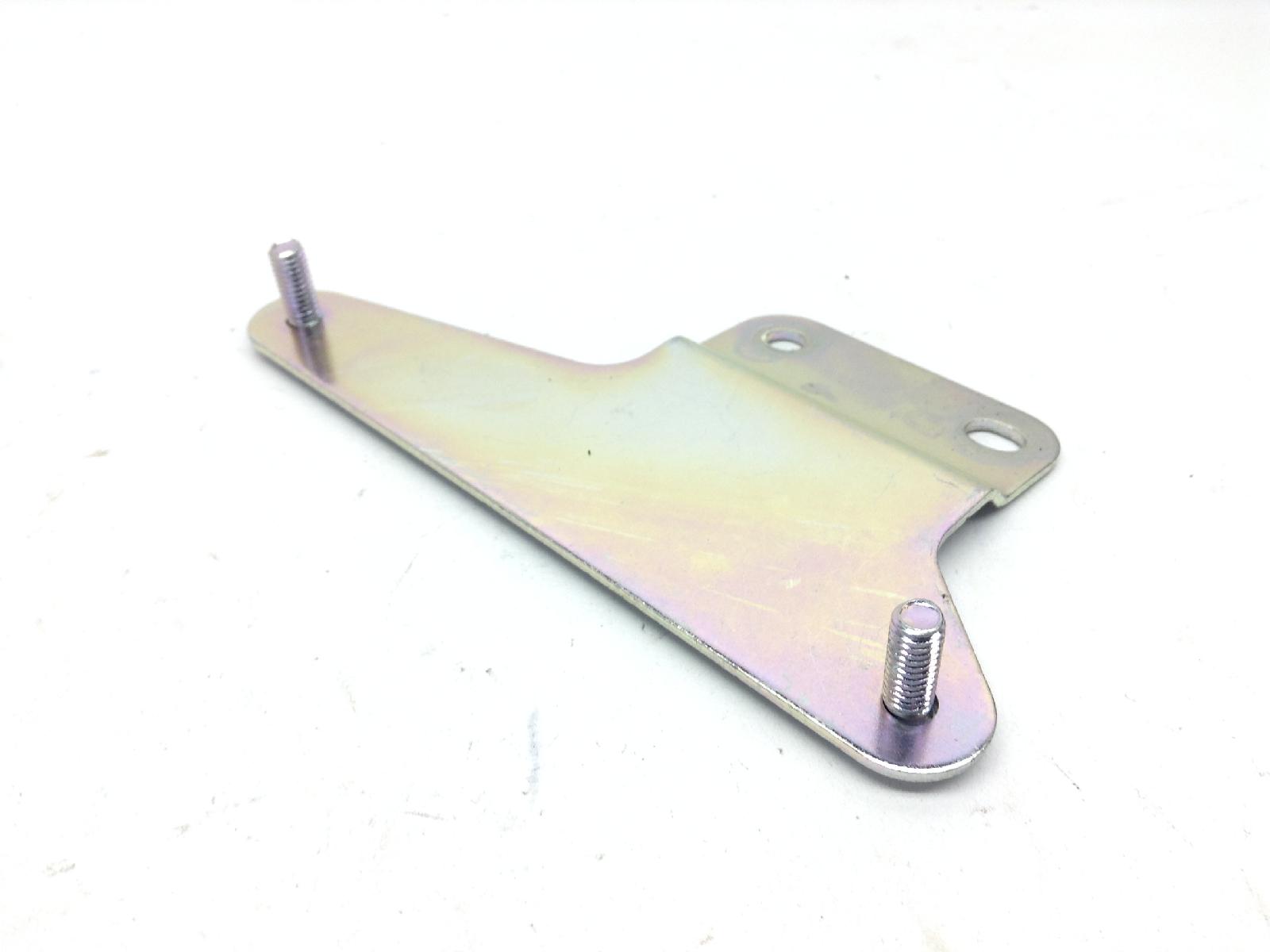 Piaggio vespa primavera e5 50 staffa supporto centralina motore cdi 2020 2023 cd0100