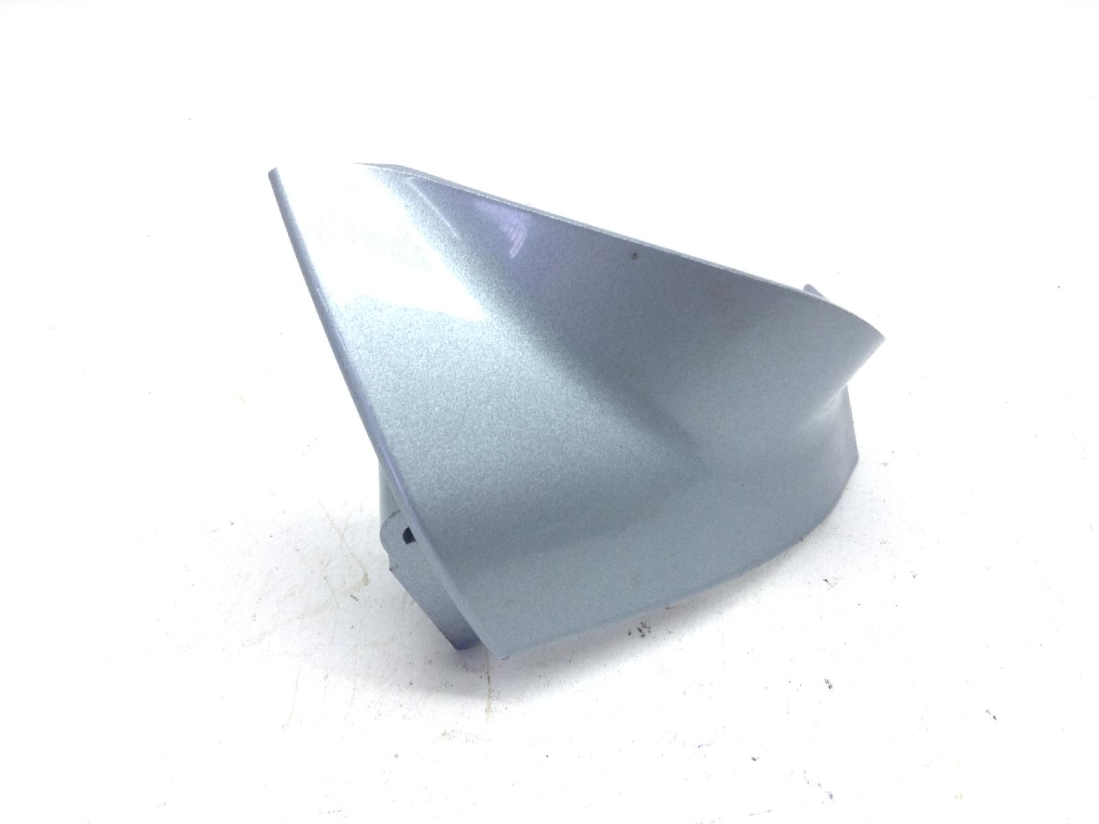 Piaggio vespa primavera e5 50 carena coperchio sottopedana snistra 2020 2023 cd0100