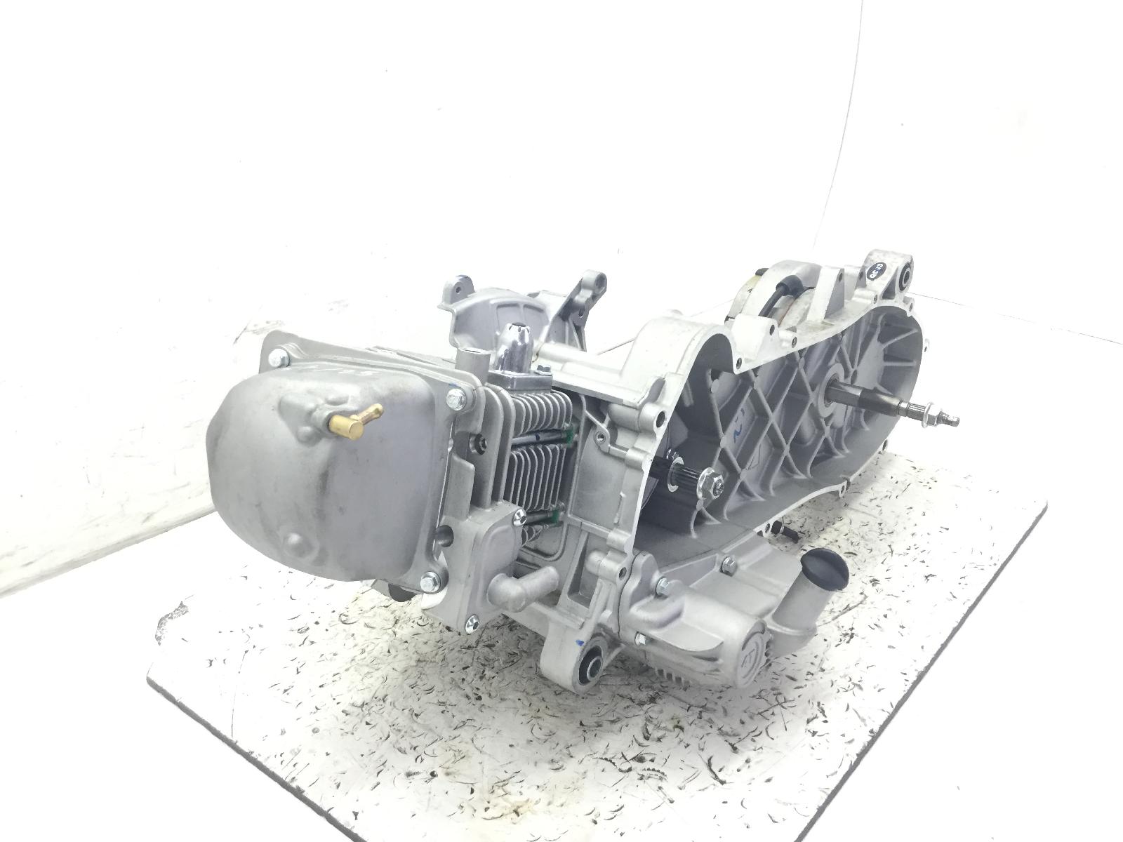 Piaggio vespa primavera e5 50 blocco motore mod. cd01m 2020 2023 cd0100