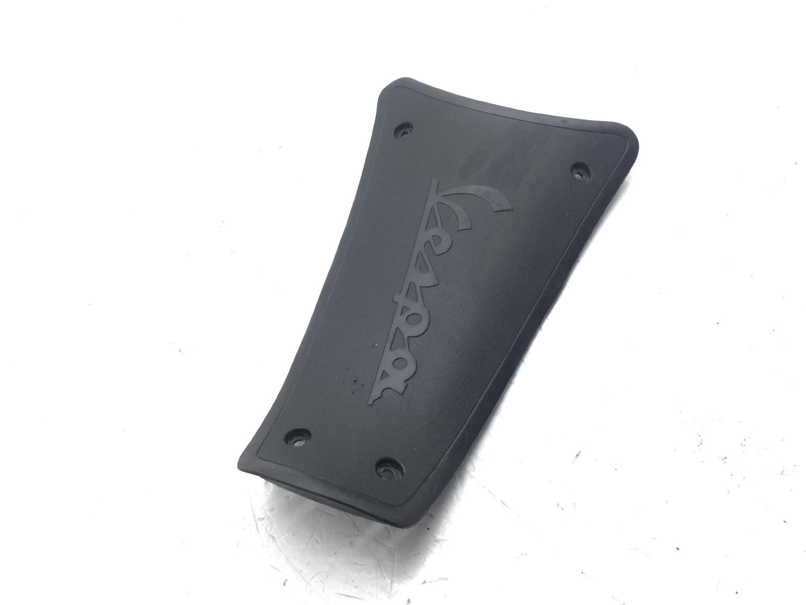 Piaggio vespa sprint 25km-h 50 tappo coperchio pedana batteria 2020 2020 cd0201
