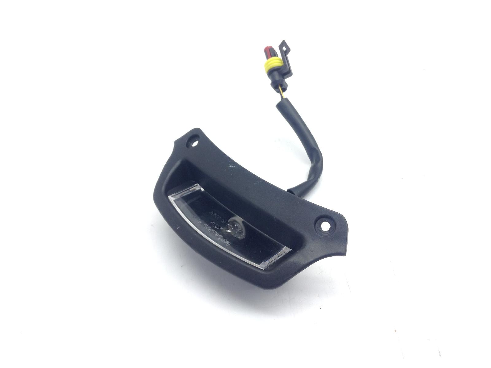 Piaggio vespa iget 4t 4v pic nic 50 luce targa posteriore 2020 2023 ca06b