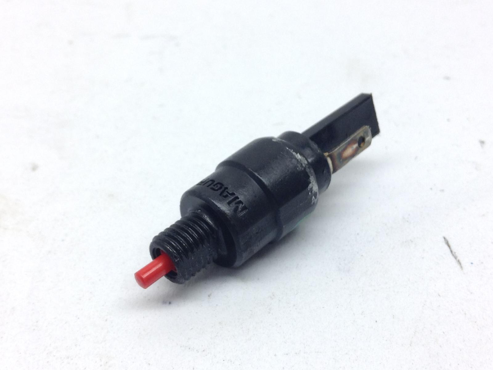 Piaggio vespa primavera e5 50 sensore stop microstop freno 2020 2023 cd0100