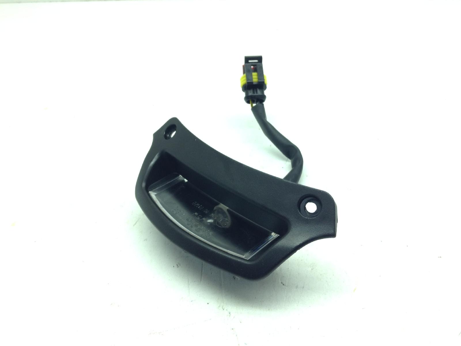 Piaggio vespa primavera e5 50 luce targa posteriore 2020 2023 cd0100