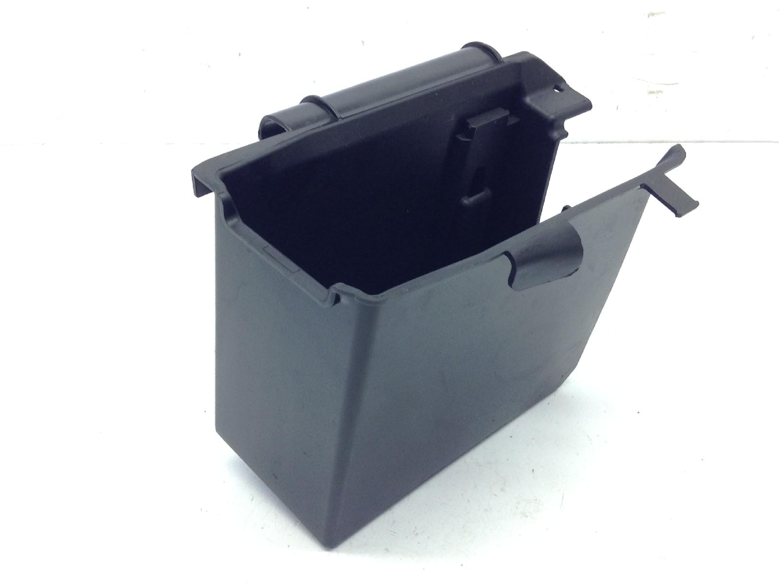 Piaggio vespa primavera e5 50 vano supporto batteria 2020 2023 cd0100
