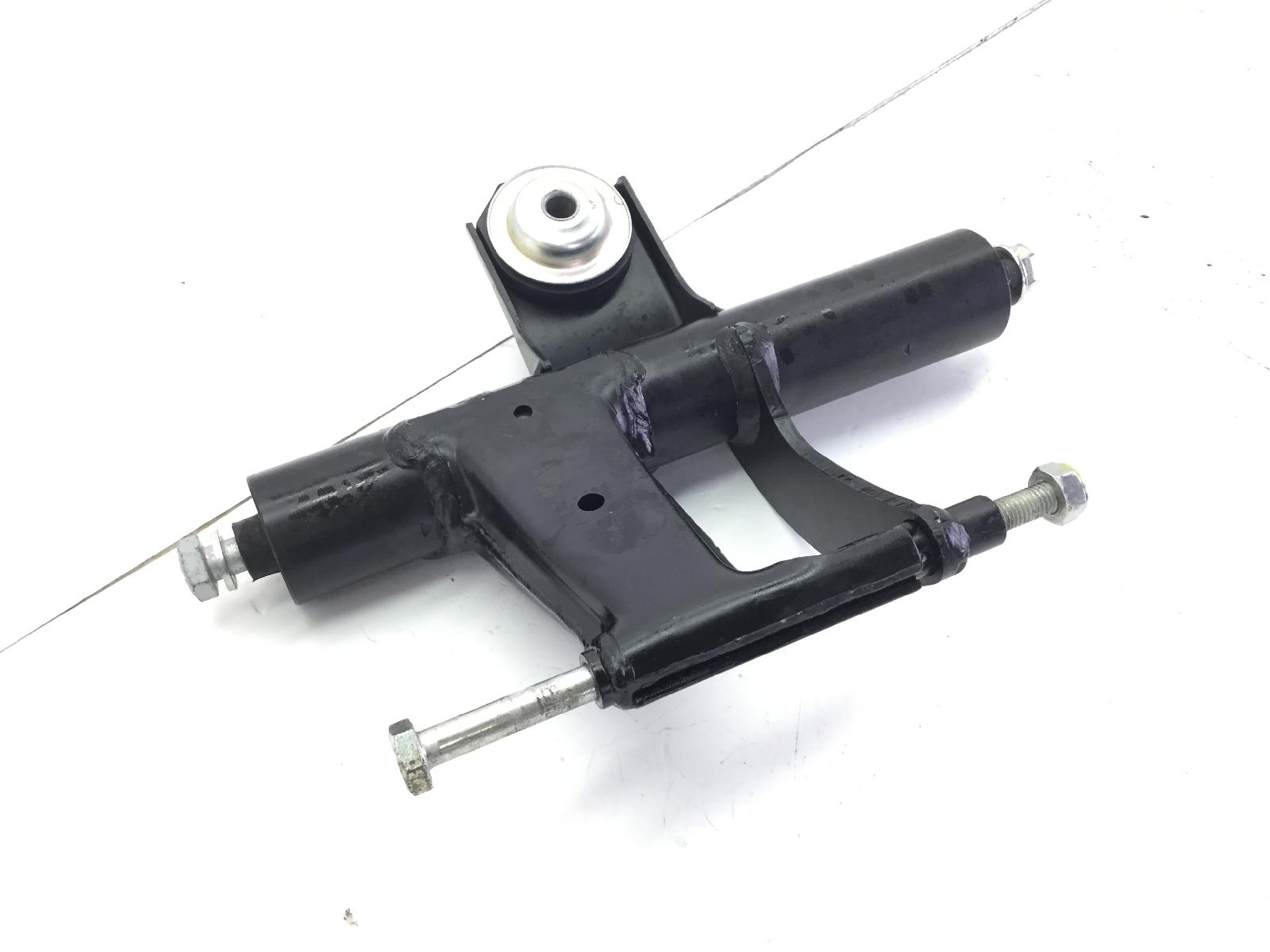 Piaggio vespa primavera e5 50 staffa supporto motore 2020 2023 cd0100