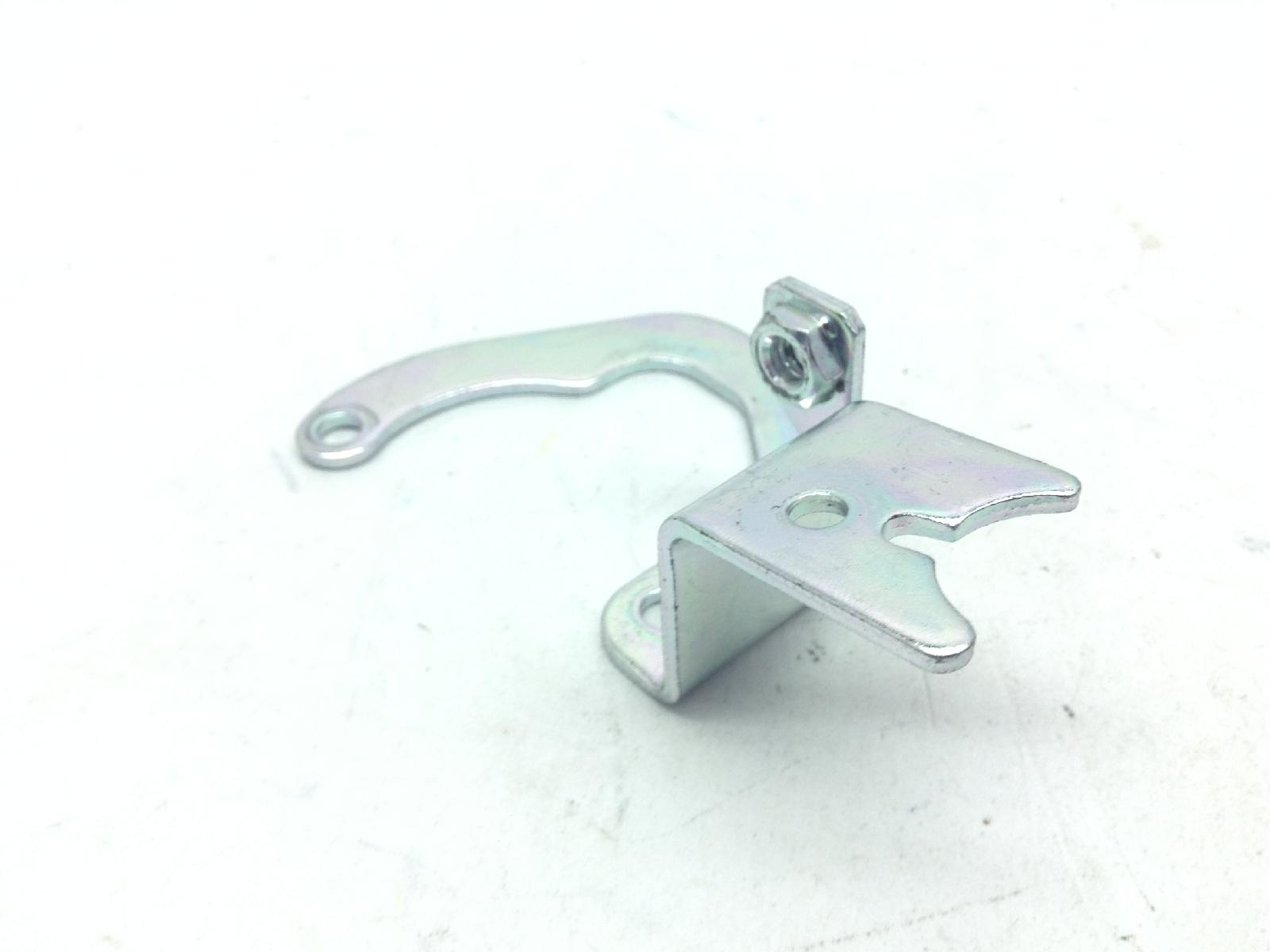 Piaggio vespa primavera e5 50 staffa supporto bobina accensione 2020 2023 cd0100