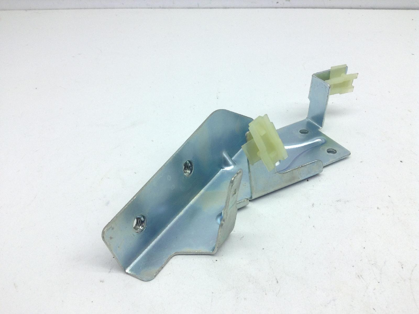 Piaggio vespa primavera e5 50 staffa supporto connettori 2020 2023 cd0100