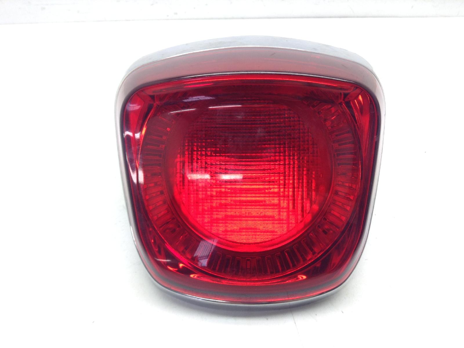 Piaggio vespa primavera e5 50 faro fanale stop posteriore 2020 2023 cd0100