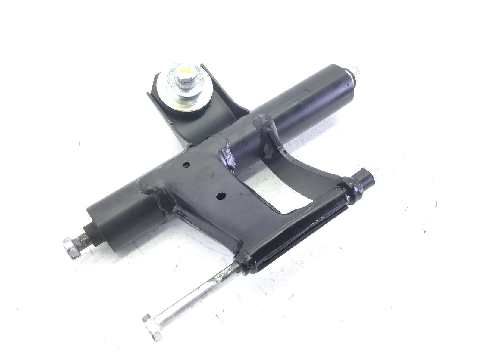 Piaggio vespa primavera e5 50 staffa supporto motore 2020 2023 cd0100