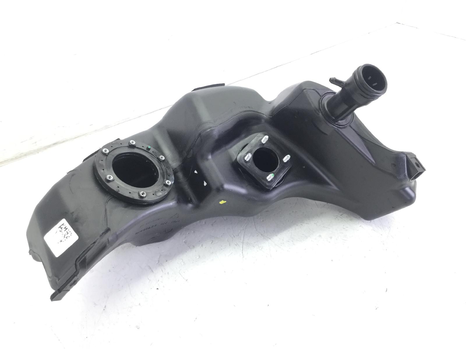 Piaggio vespa primavera e5 50 serbatoio benzina carburante 2020 2023 cd0100