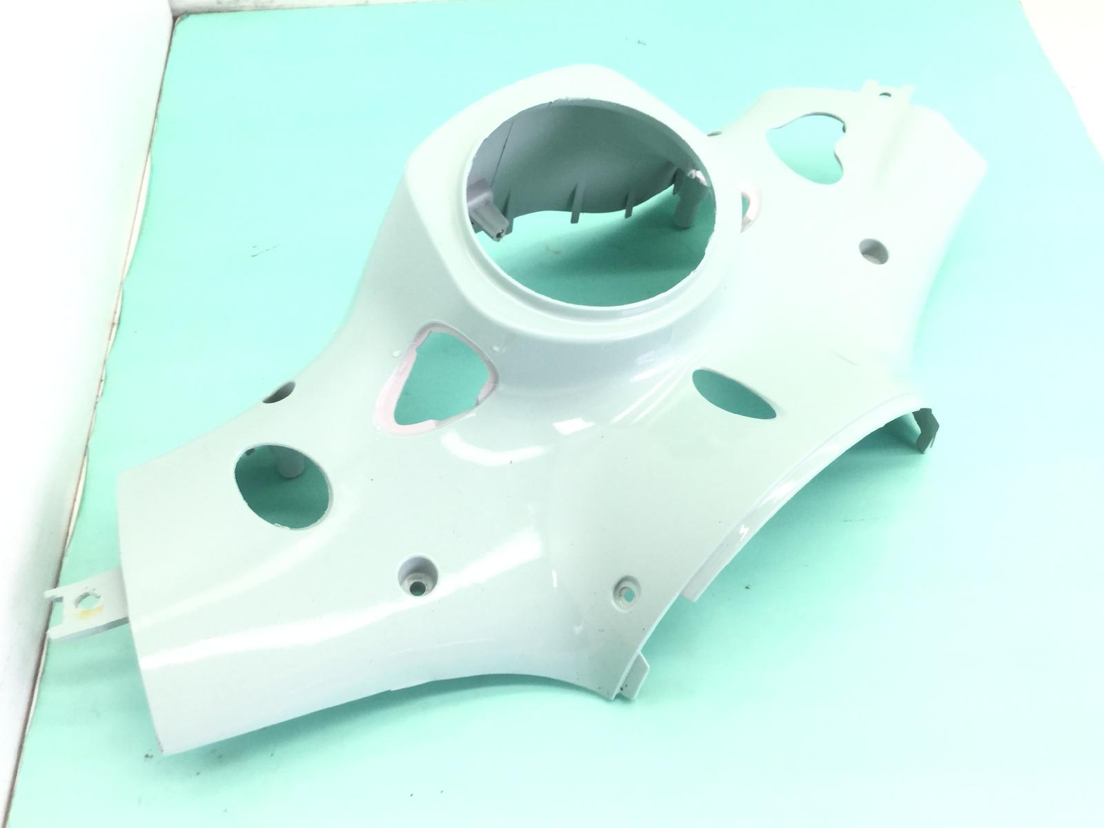 Piaggio vespa primavera e5 50 carena manubrio inferiore 2020 2023 cd0100