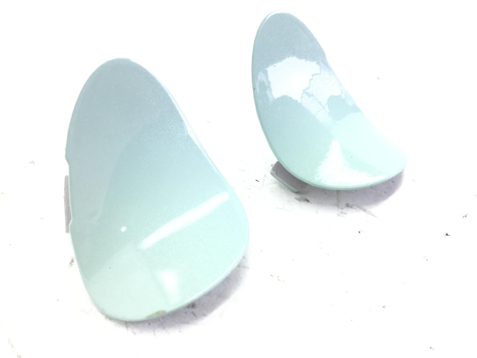Piaggio vespa primavera e5 50 coppia tappi inferiori carena manubrio 2020 2023 cd0100