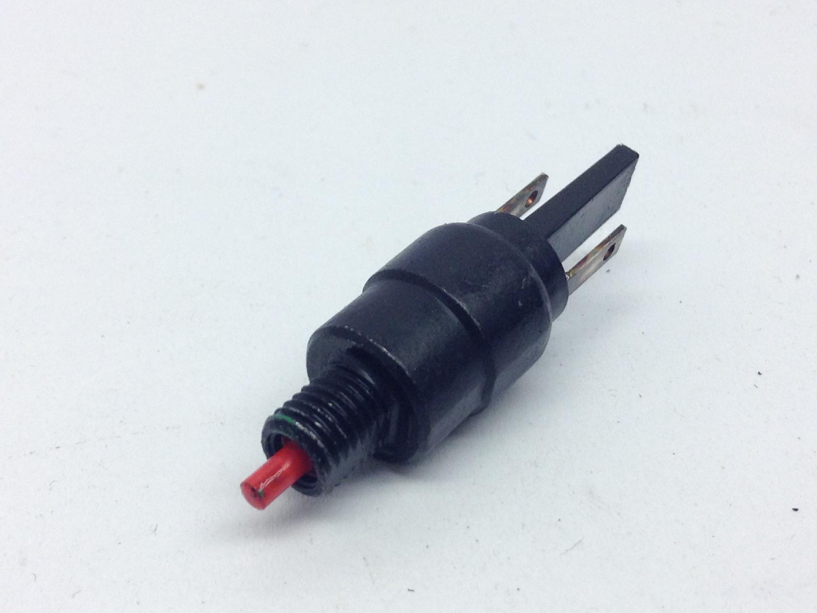 Piaggio vespa primavera e5 50 sensore stop microstop freno 2020 2023 cd0100