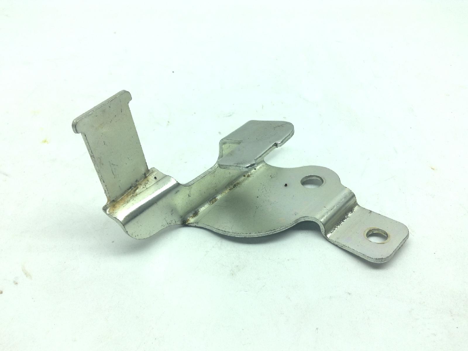 Piaggio vespa primavera e5 50 staffa supporto canister 2020 2023 cd0100