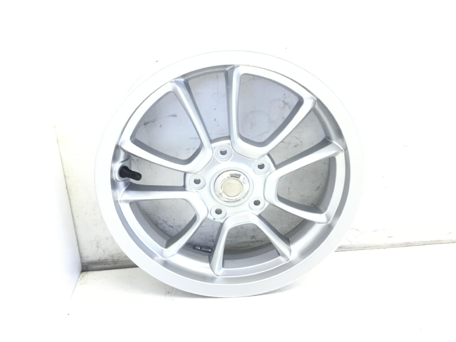 Piaggio vespa primavera e5 50 cerchio ruota anteriore 12 x 3.00 2020 2023 cd0100