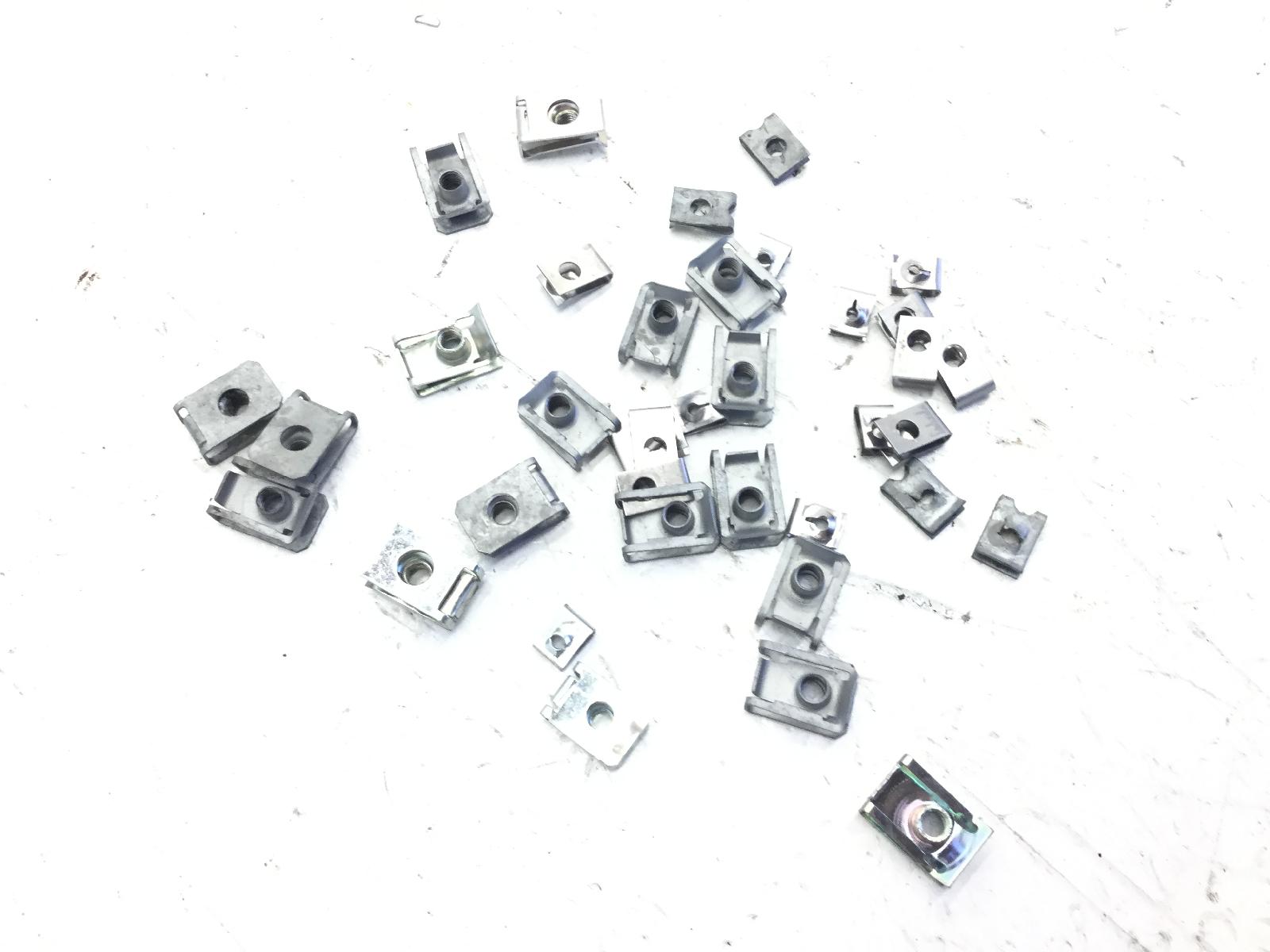 Piaggio vespa primavera e5 50 kit clip telaio assortite 2020 2023 cd0100