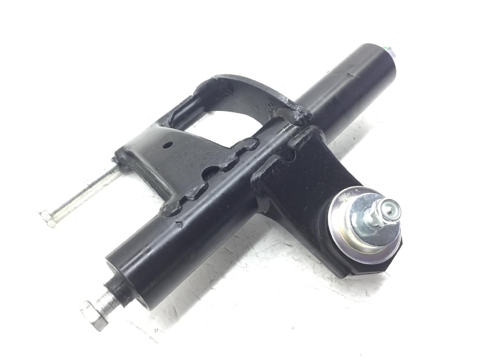 Piaggio vespa primavera e5 50 staffa supporto motore 2020 2023 cd0100