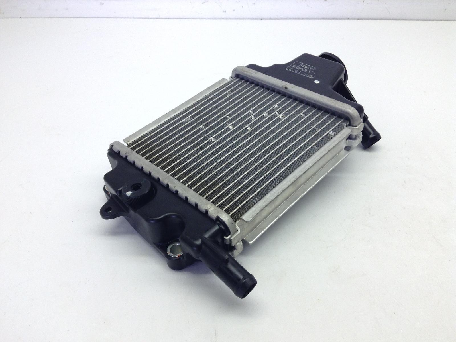 Piaggio vespa gts super abs 125 radiatore acqua liquido raffreddamento 2022 2022 md3202
