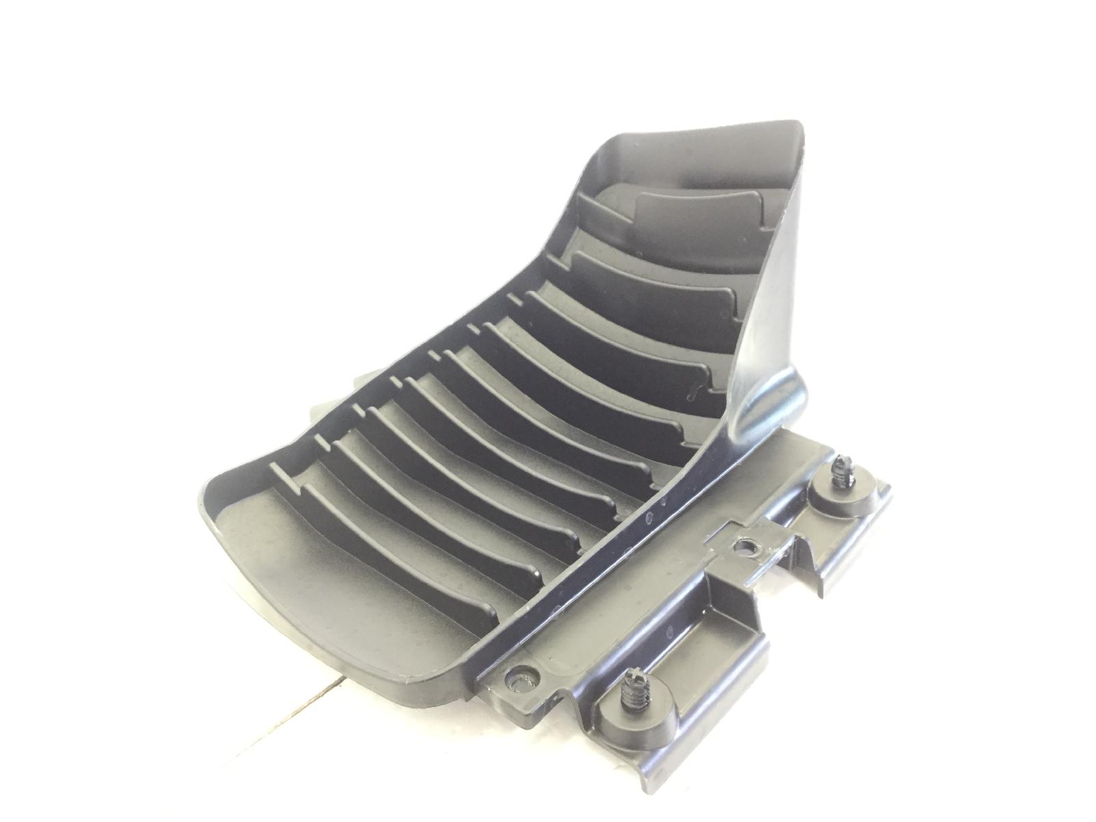 Piaggio vespa gts super abs 125 griglia destra vano ruota anteriore 2022 2022 md3202
