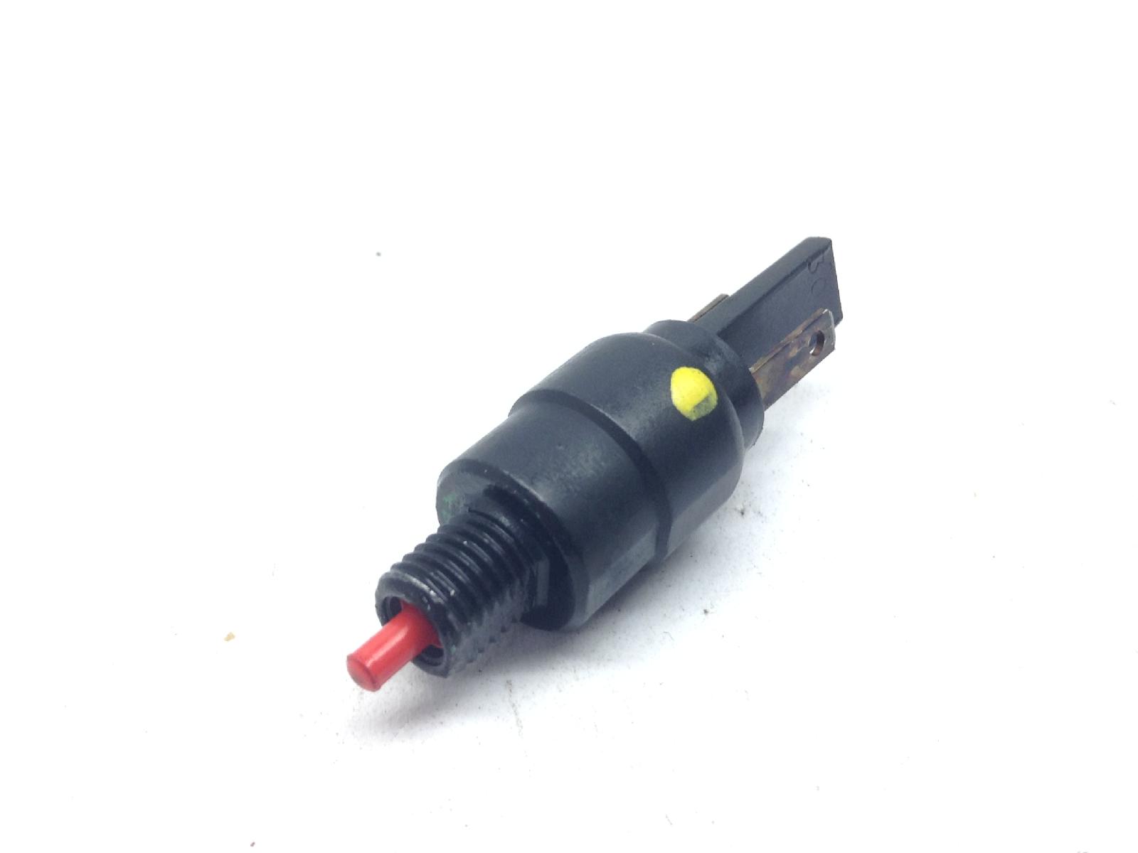 Piaggio vespa sprint 25km-h 50 sensore stop microstop freno 2020 2020 cd0201