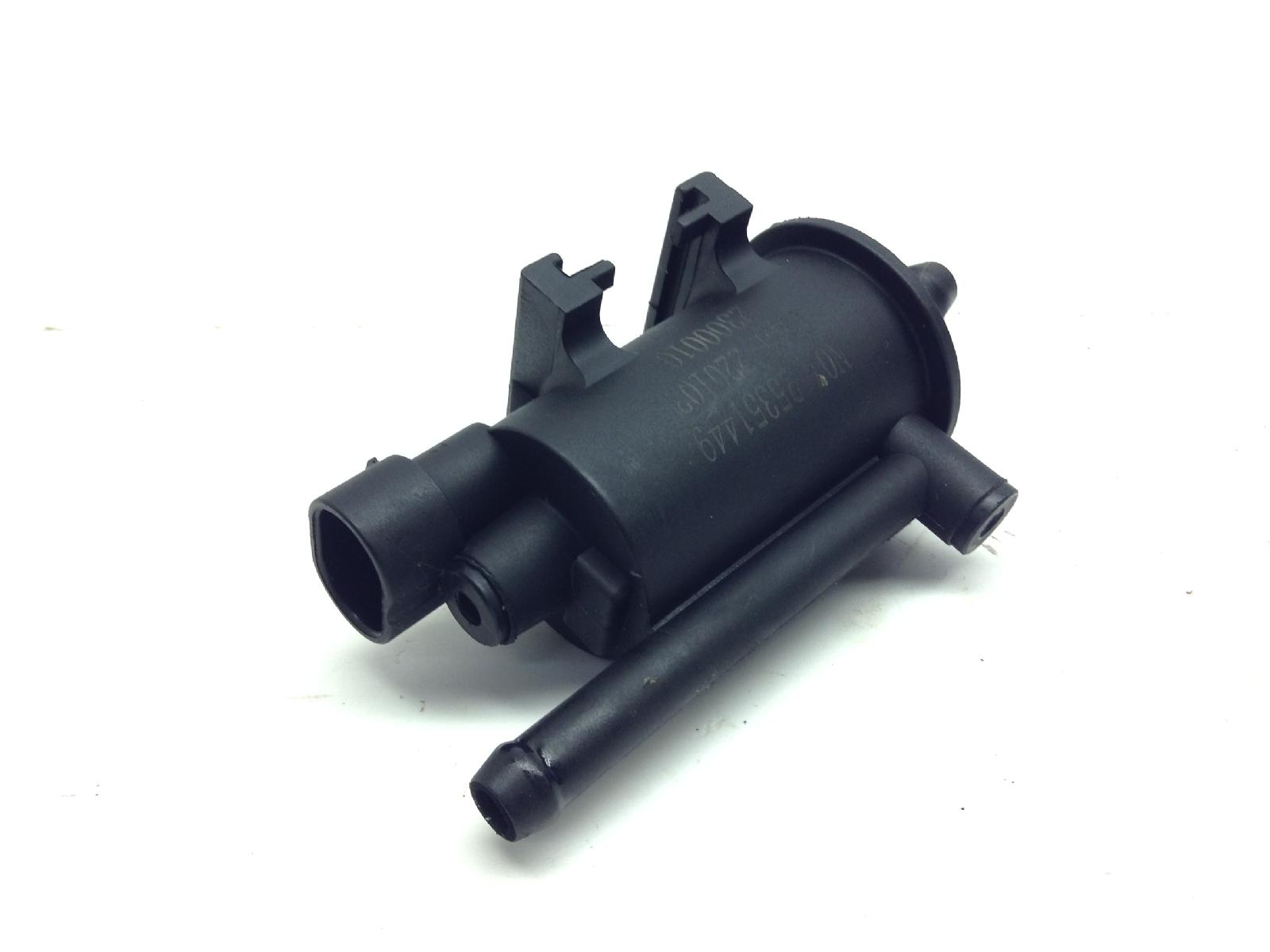Benelli leoncino trail 800 valvola solenoide ricircolo vapori 2022 2022 zbnp37014nb