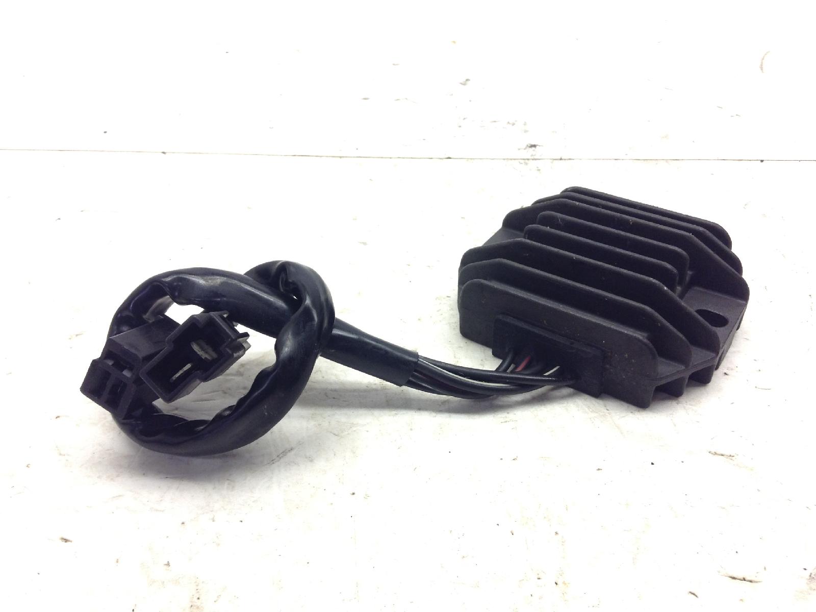 Suzuki gs 500 regolatore di tensione 2001 2002 bk111