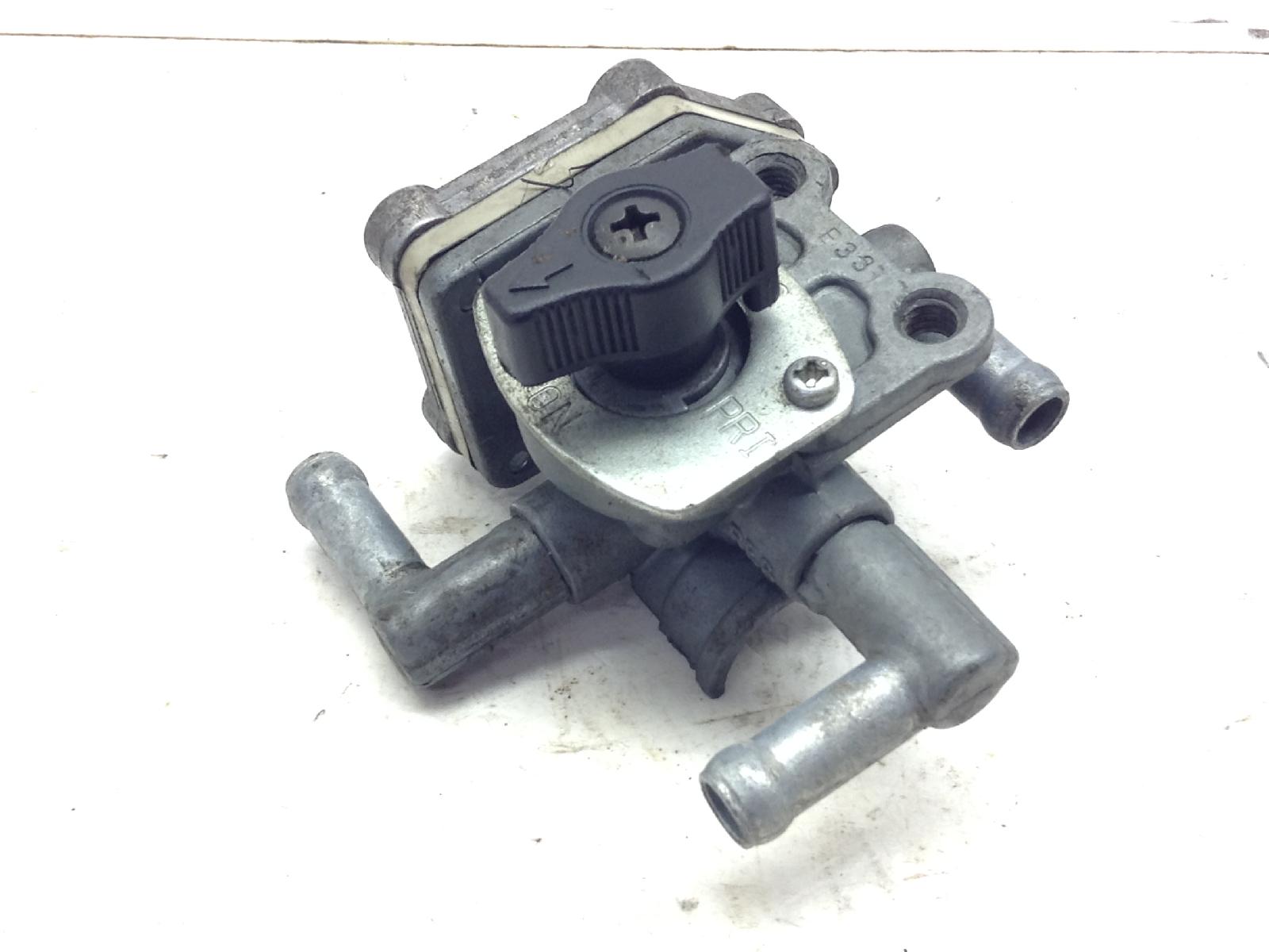 Suzuki gs 500 rubinetto serbatoio benzina carburante 2001 2002 bk111