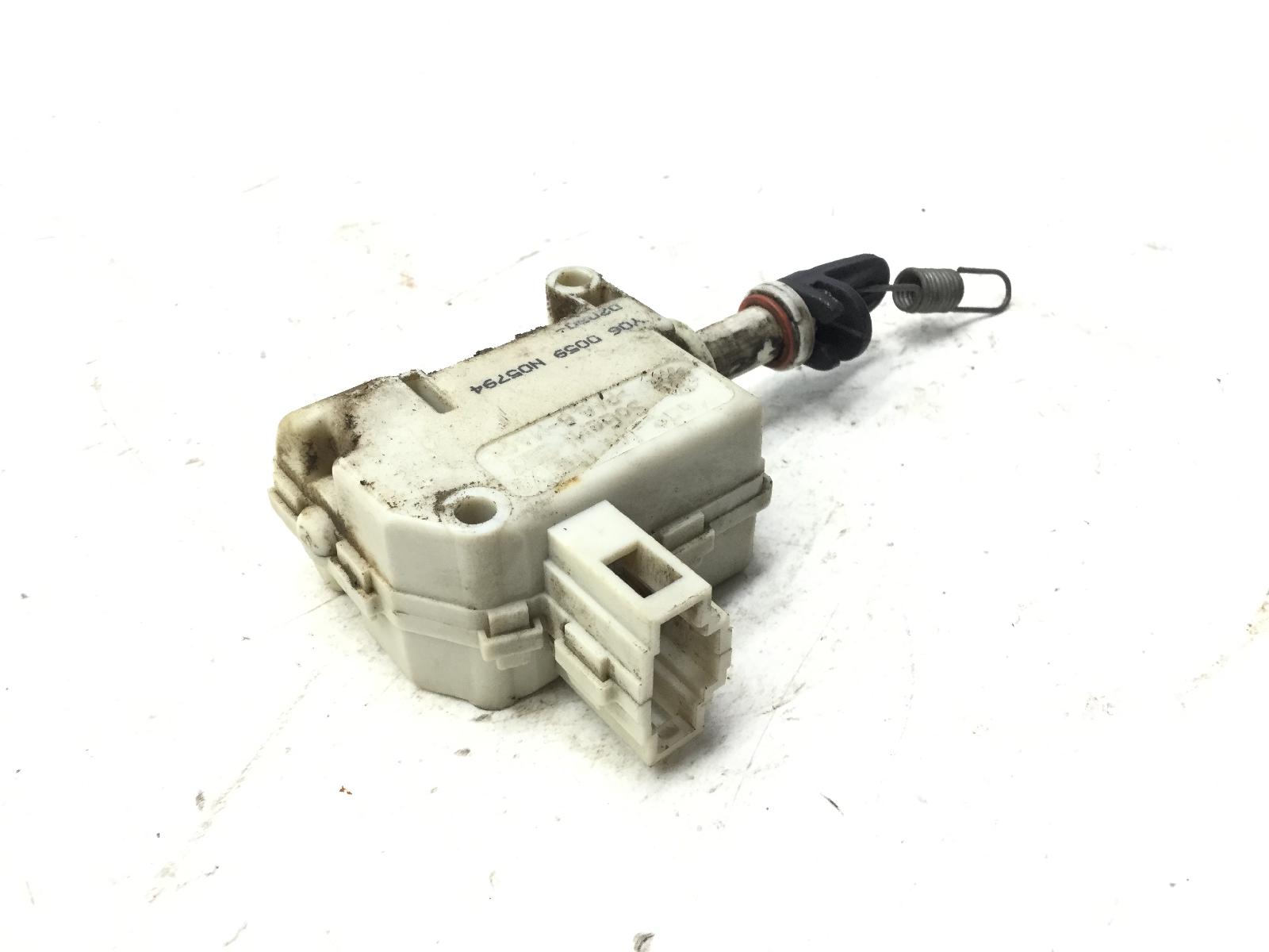 Piaggio x8 street e2 125 attuatore gancio apertura chiusura sella saddle 2006 2007 m49100