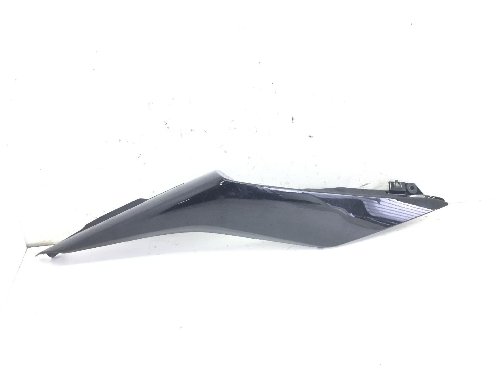 Yamaha yzf r3 a 320 carena coda codone posteriore destro 2019 2023 rh12d