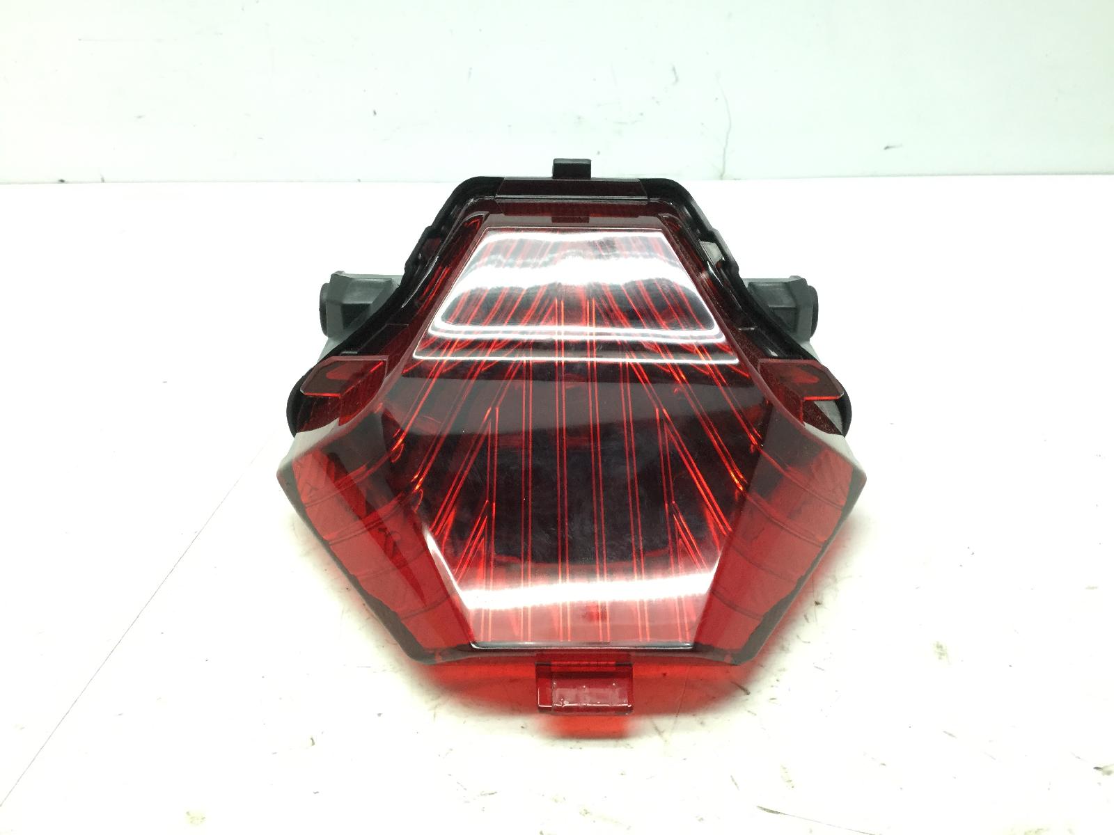 Yamaha yzf r3 a 320 faro fanale stop posteriore 2019 2023 rh12d