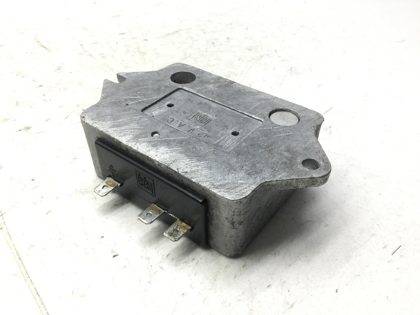 Bajaj chetak classic 150 regolatore di tensione 1995 1997 md2301120s