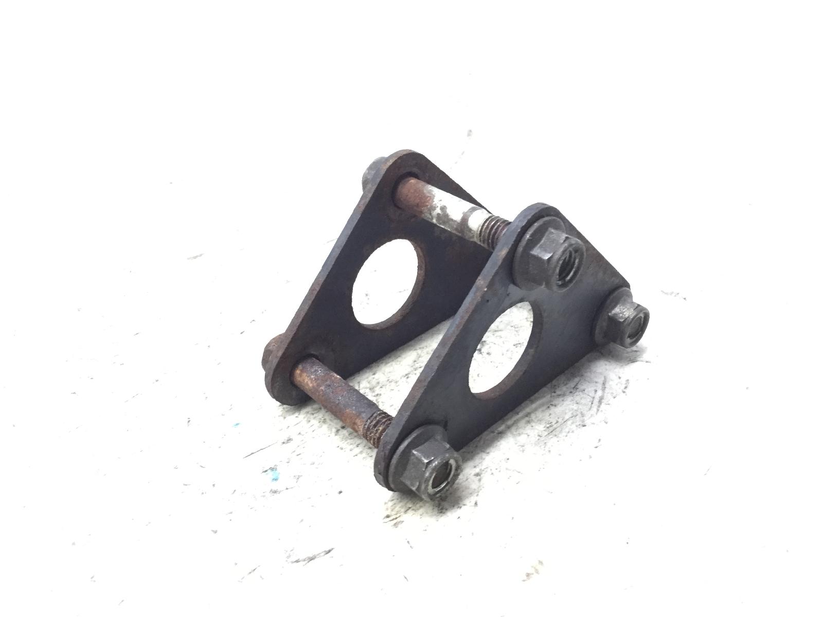 Suzuki gz marauder 250 coppia staffe supporto motore 2002 2002 ar141